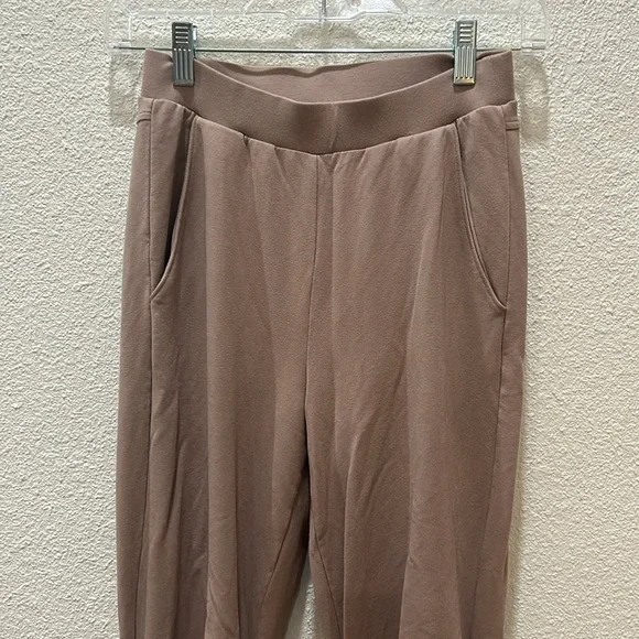 Alo Yoga Ruched Soft Sculpt Pant Taupe - Picture 6 of 14